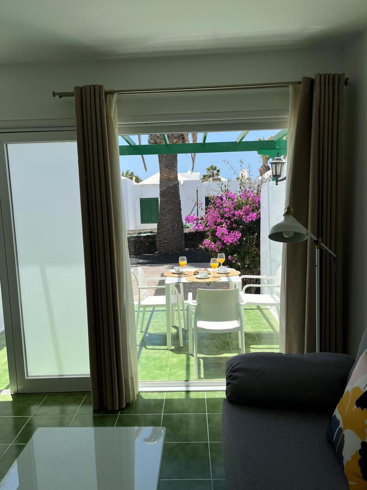 Bungalow Retama Tías Buitenkant foto
