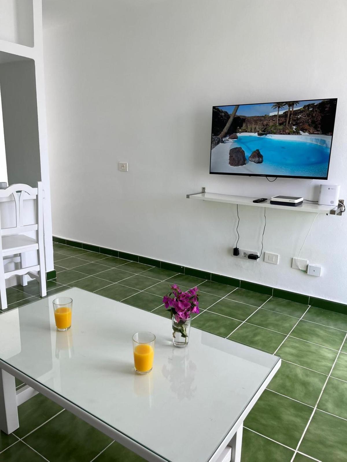 Bungalow Retama Tías Buitenkant foto