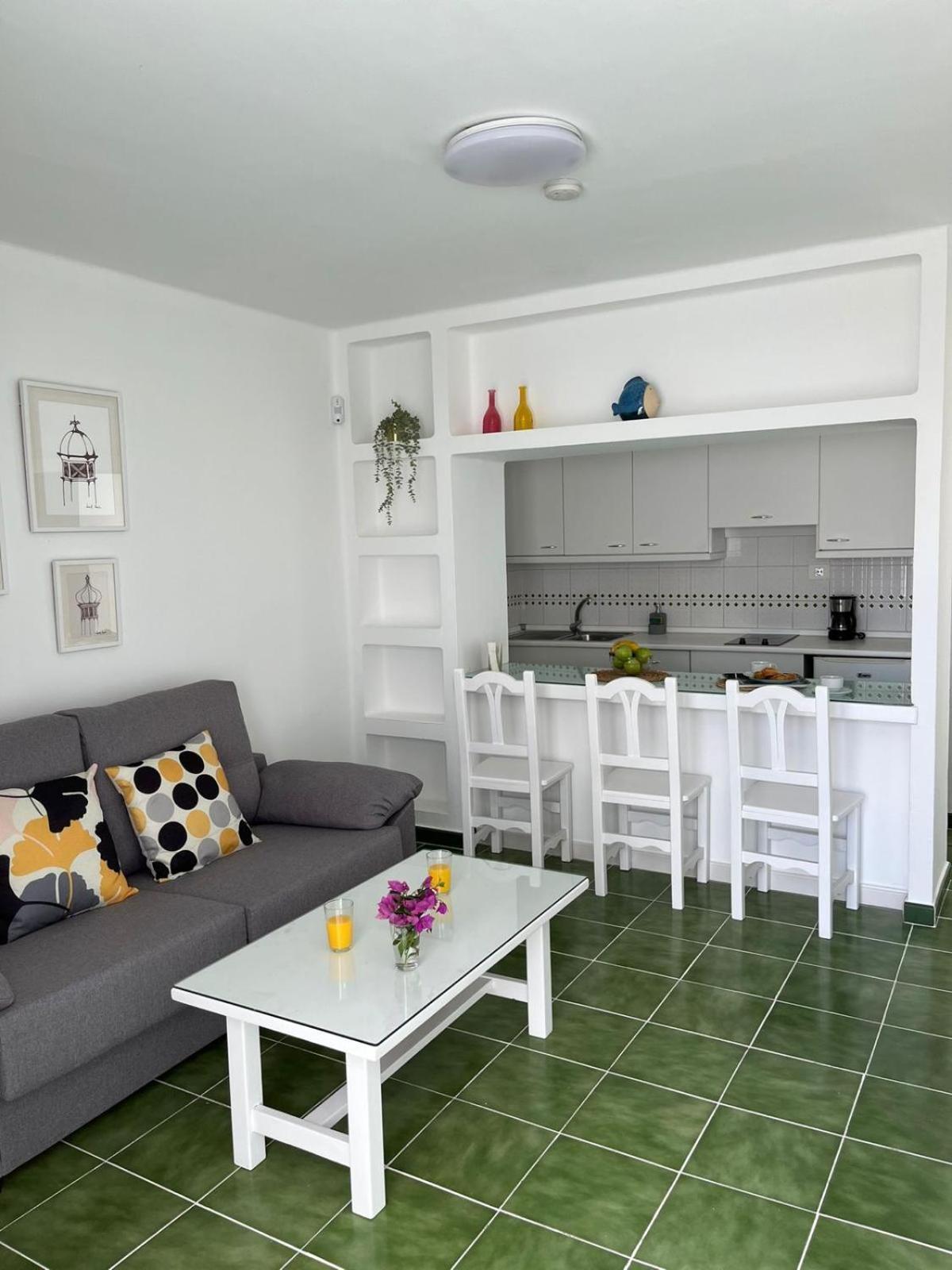 Bungalow Retama Tías Buitenkant foto