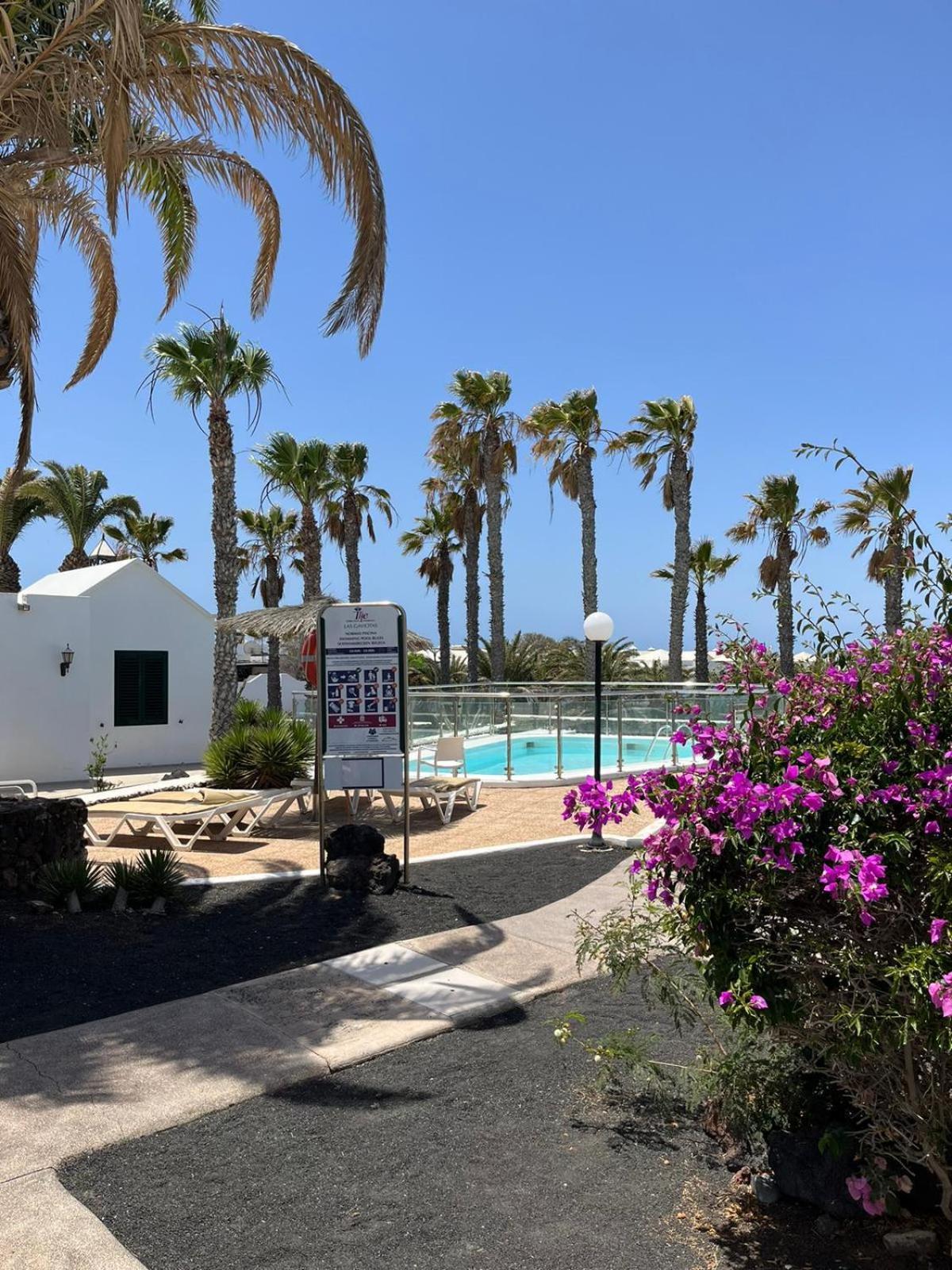 Bungalow Retama Tías Buitenkant foto