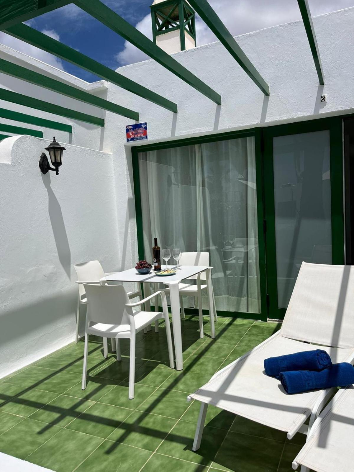 Bungalow Retama Tías Buitenkant foto